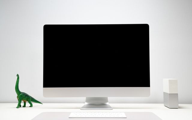Oferta specjalna na monitory reklamowe